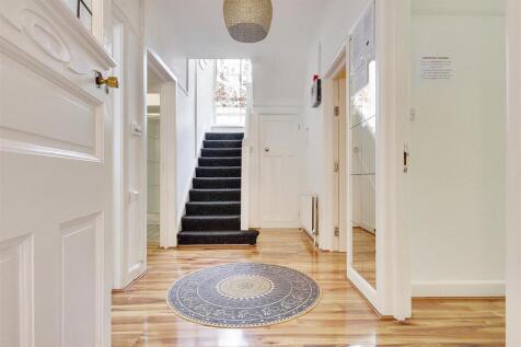 05 Entrance Hall A.jpg