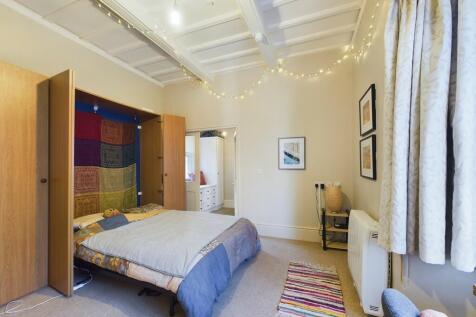 Bedroom / Lounge
