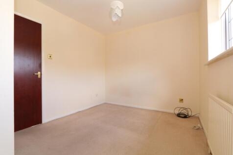 Chantry Close, Stockport, Cheshire, SK5 photo 4