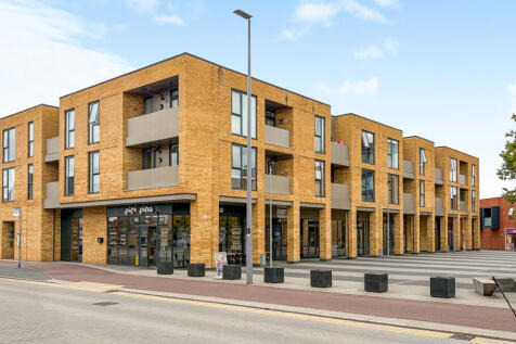 Brooklands Square, Brooklands  photo 5