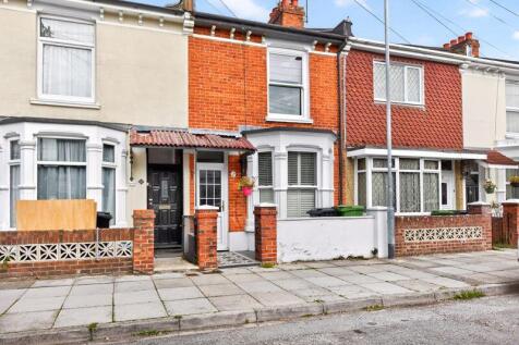 Southsea, PO4 - property photo
