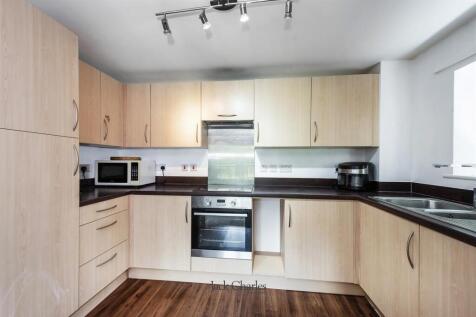 32 Redwood Place, TN13 2BE 013.jpg