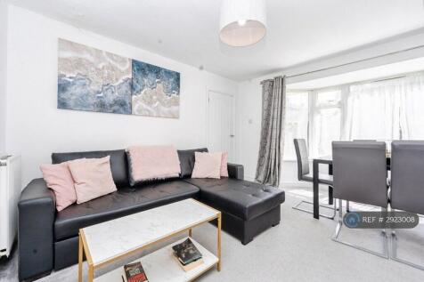 Ruskin Way, Aylesbury, HP20 photo 4