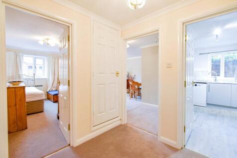 George Lane, Marlborough, Wiltshire, SN8 photo 4
