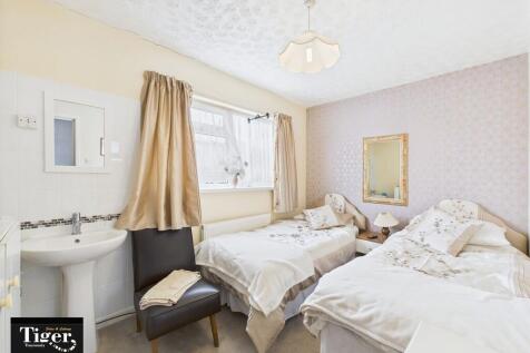 CAM03440G0-PR0383...