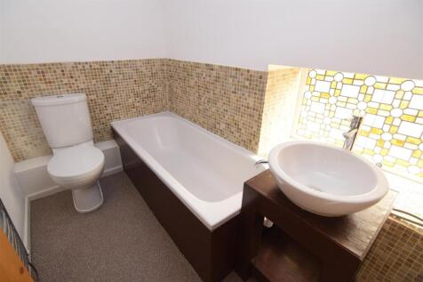 bathroom.JPG
