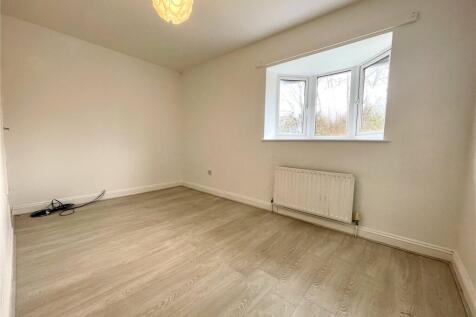 Watercrook Mews, Westlea, Swindon, Wiltshire, SN5 photo 5