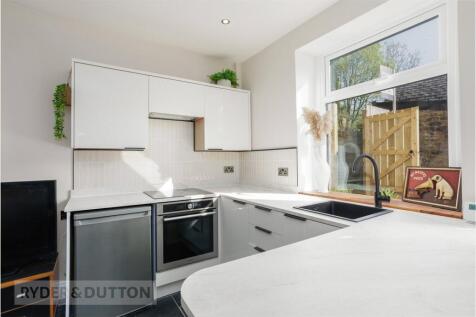 Lounge/Kitchen