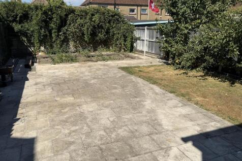 Garden 1.jpg