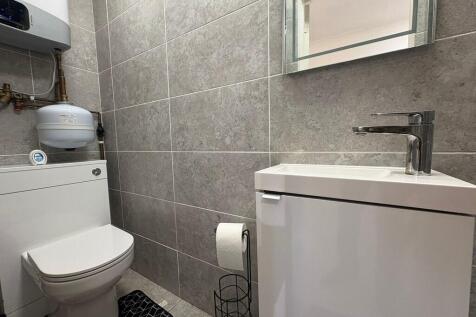 PHOTO-2025-12-16-...