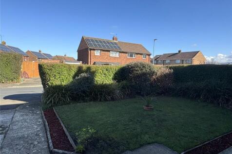 Rowan Gardens, Brockworth, Gloucester, GL3 photo 3