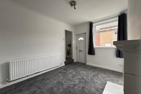 Slater Street, S45 photo 3