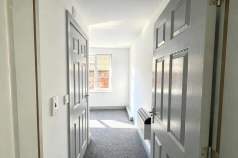 Barnsley Road, Hemsworth, WF9 photo 4