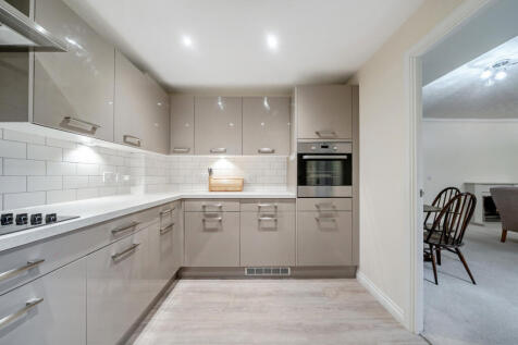 1389329-18-694293...