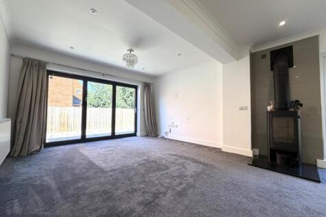 Pioneer Road, Swindon, Wiltshire photo 3