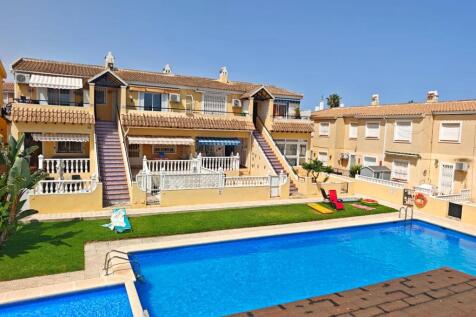 Lomas Golf Villamartin Top Floor Apartment (1)