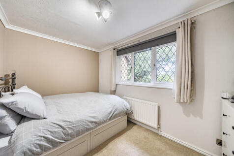 1345385-6-68b1c90...