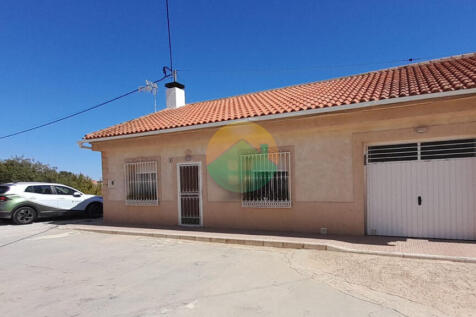 2 Bedroom Semi - Detached For Sale-PAR14-1