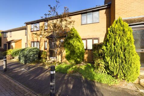 CAM00176P1-PR0239-STILL08