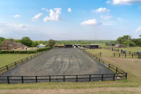 20m x 45m Riding Arena
