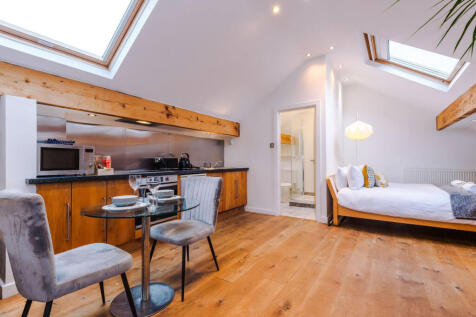 mellorroad30mellorroad304ae5d02a-8c95-4557-8eb4...