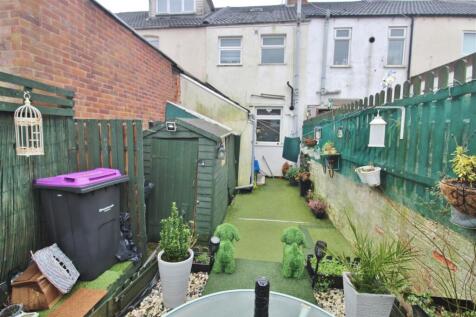 REAR GARDEN -
