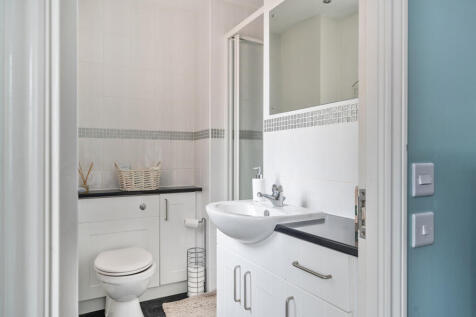 1328720-20-688b44...