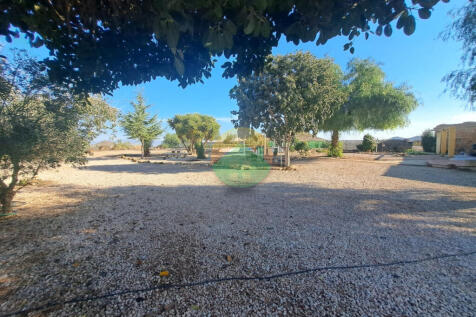 3 Bedroom Semi-Detached For Sale-PAL10-26