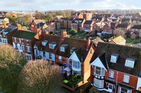 1381595-9-692088eea37f8