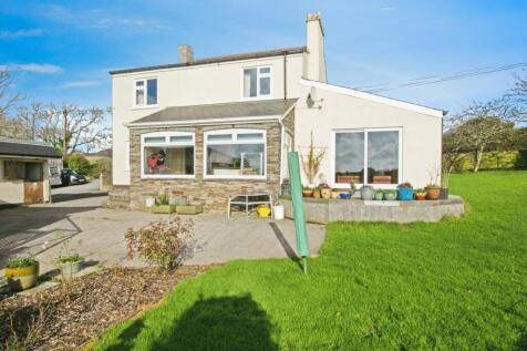 Scarcewater, Grampound Road, Truro, Cornwall, TR2 17