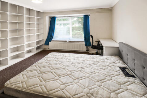 107 Greenwood Court, Leamington Spa photo 4