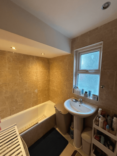 BATHROOM ONE