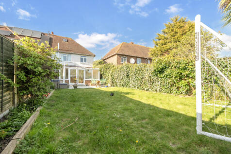 1438562-8-69cea14...