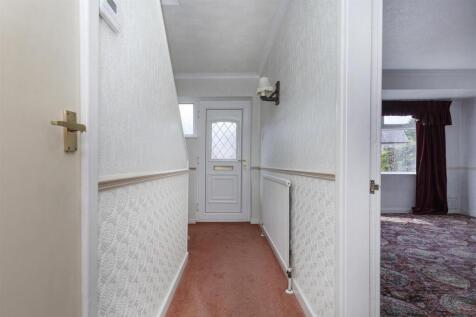 Bramleys Estate Agents - Weatherhill Crescent - Li