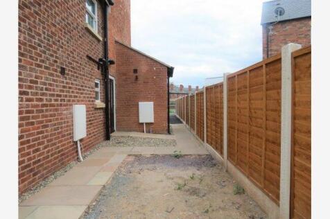 Rear Courtyard