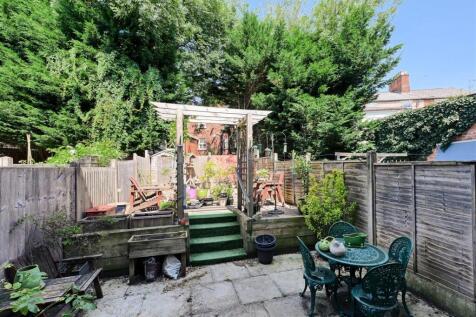 14 Compton Road-13.jpg