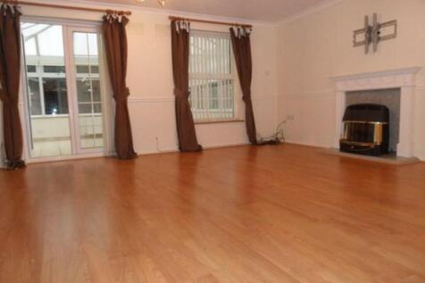 Layham Drive, Luton, LU2 photo 3