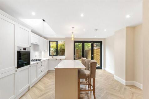 Appleton Road, Hale, Altrincham, Greater Manchester, WA15 photo 3