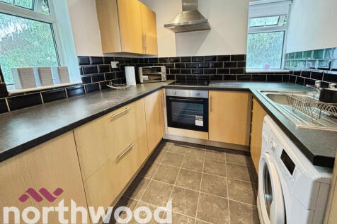 Park Road, Ormskirk, L39 photo 3