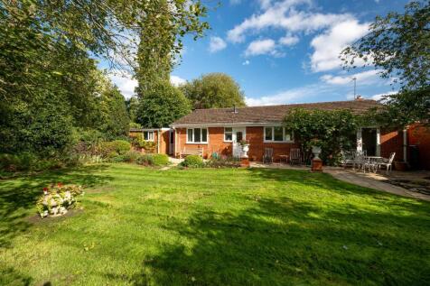 62b Woodthorne Road South-24.jpg