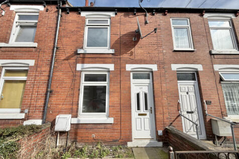 Castleford, WF10 - property photo