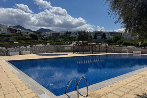 Sea-View 2-Bed Garden Apartment in Esentepe Image 9999 26