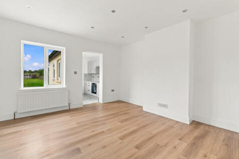 Grange Road, Ickleton, Saffron Walden, Cambridgeshire, CB10 photo 3