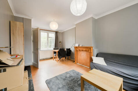 Norbroke Street, East Acton, London, W12 photo 4