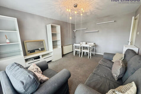 Oakhill Close, Chandlers Ford, SO53 photo 3