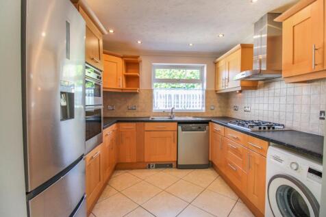 Chelmer Close, Bedford photo 3