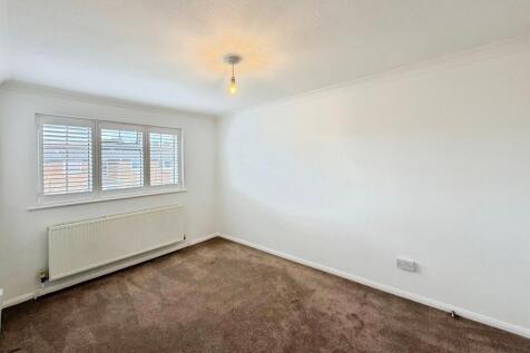 Hanover Close, Walmer, Deal, Kent, CT14 photo 5