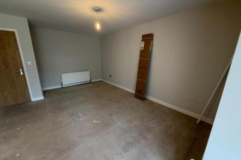 Bedroom 1.jpeg