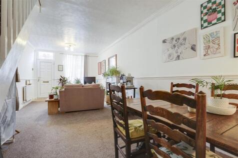 Living &amp; Dining Room