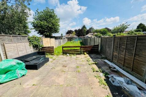 Browning Road, Luton, Bedfordshire, LU4 photo 5